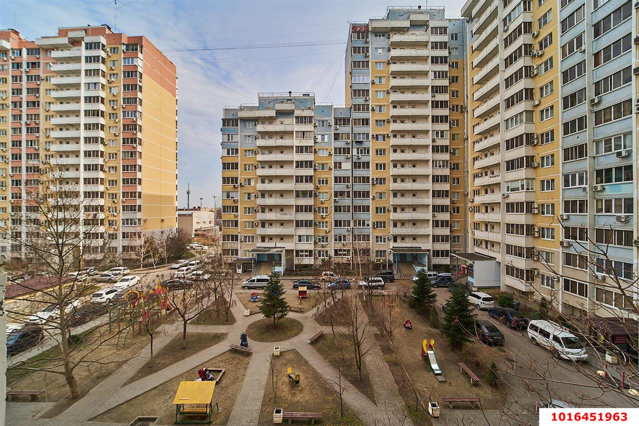 Фото №2: 2-комнатная квартира 65&nbsp;м², 12/16&nbsp;эт. - Краснодар, Прикубанский внутригородской округ, мкр. Репино, пр-д Репина, 42