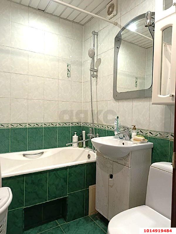 Фото №12: 3-комнатная квартира 60&nbsp;м², 2/5&nbsp;эт. - Краснодар, Карасунский внутригородской округ, мкр. Черёмушки, ул. Димитрова, 129