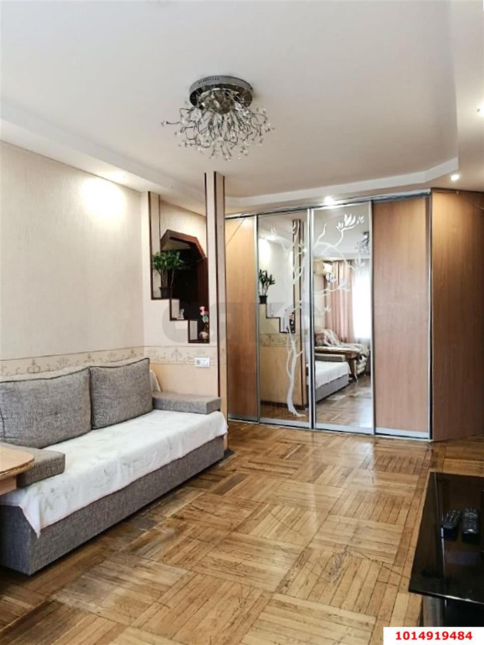 Фото №1: 3-комнатная квартира 60&nbsp;м², 2/5&nbsp;эт. - Краснодар, Карасунский внутригородской округ, мкр. Черёмушки, ул. Димитрова, 129