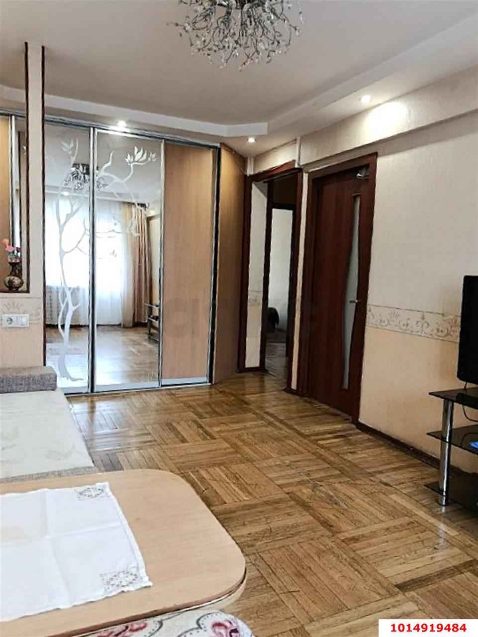 Фото №2: 3-комнатная квартира 60&nbsp;м², 2/5&nbsp;эт. - Краснодар, Карасунский внутригородской округ, мкр. Черёмушки, ул. Димитрова, 129