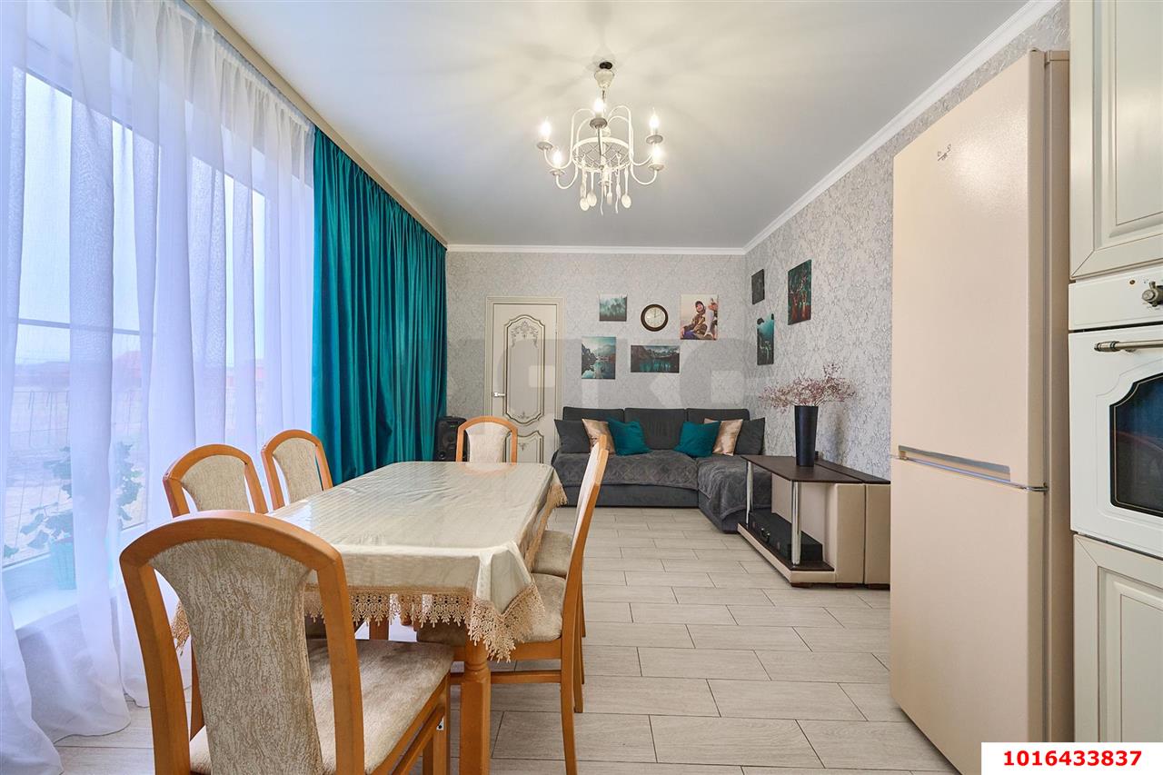 Фото №6: Дом 160&nbsp;м² + 5&nbsp;сот., 2&nbsp;эт. - Афипский, ул. Кутузова, 35