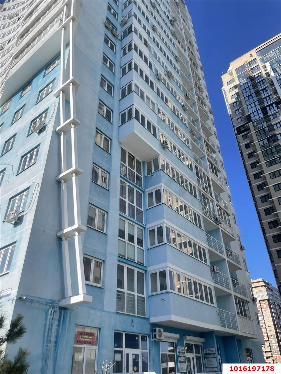Фото №3: Студия 34&nbsp;м², 18/24&nbsp;эт. - Краснодар, Карасунский внутригородской округ, Гидростроителей, мкр. жилой комплекс Парусная Регата, ул. Автолюбителей, 1Дк3