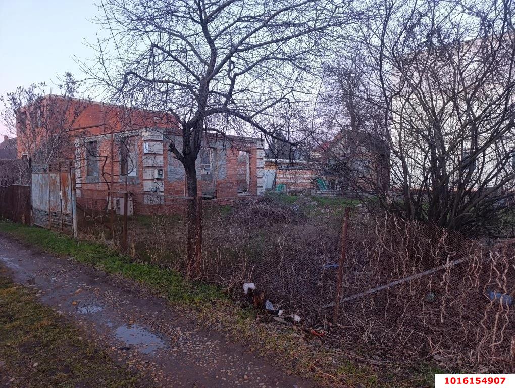 Фото №6: Личное подсобное хозяйство 4&nbsp;сот. - Любитель, мкр. Прикубанский внутригородской округ, ул. Лесная, 335