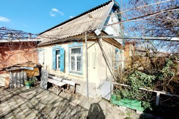 Фото №1: Дом 68 м² + 5 сот., 1 эт. - Краснодар, мкр. Западный внутригородской округ, ул. Нефтяная, 22