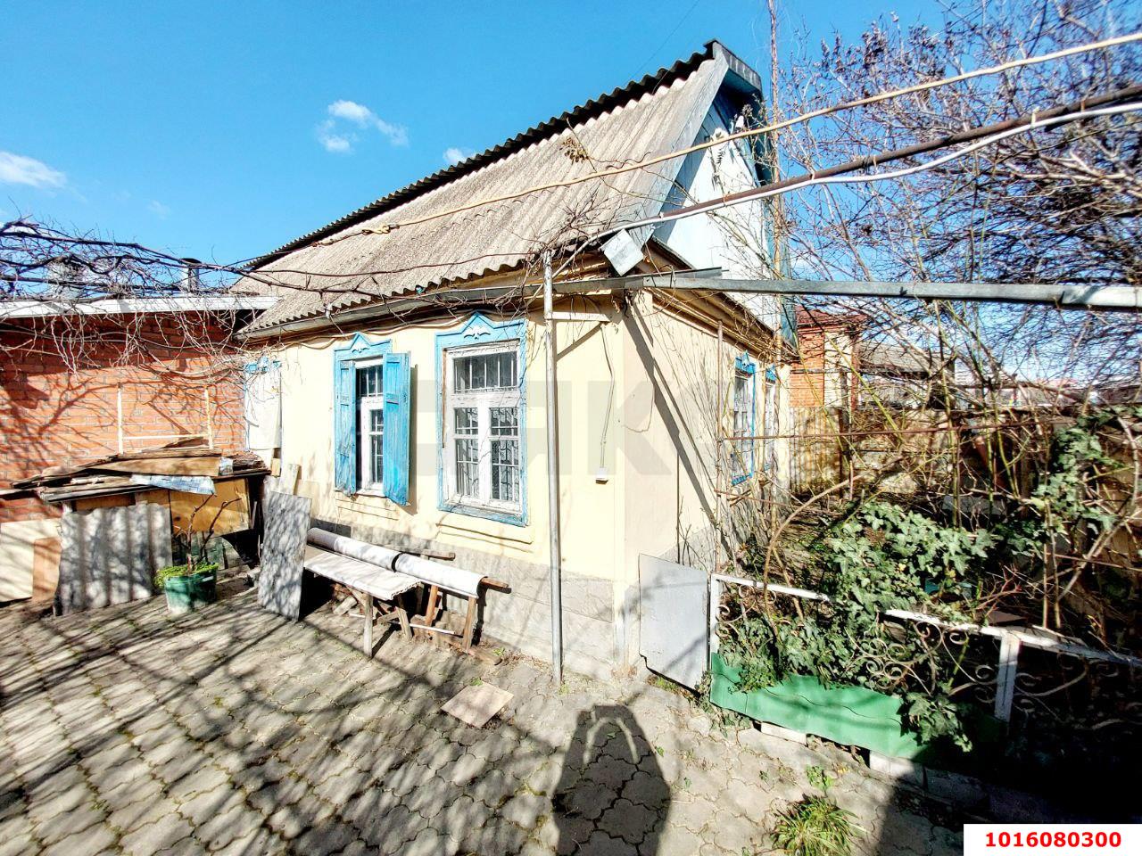 Фото №1: Дом 68&nbsp;м² + 5&nbsp;сот., 1&nbsp;эт. - Краснодар, мкр. Западный внутригородской округ, ул. Нефтяная, 22