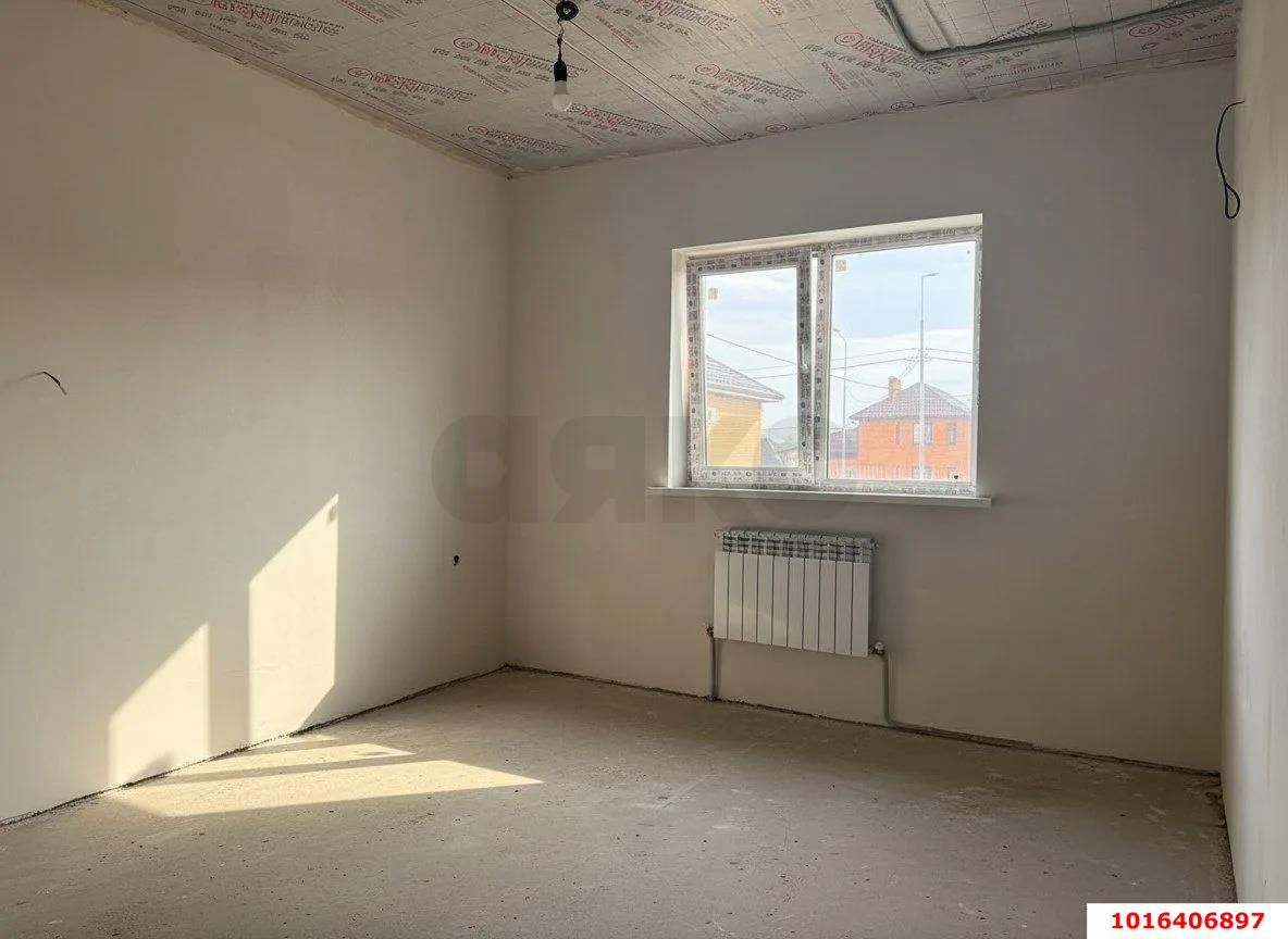 Фото №8: Дом 120&nbsp;м² + 12&nbsp;сот., 2&nbsp;эт. - Российский, мкр. Прикубанский внутригородской округ, ул. Ратной Славы, 45Б