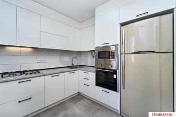 Фото №1: 3-комнатная квартира 57&nbsp;м², 1/2&nbsp;эт. - Краснодар, мкр. Фестивальный, ул. Гагарина, 188