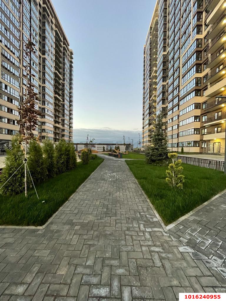 Фото №13: 1-комнатная квартира 43&nbsp;м², 21/23&nbsp;эт. - Краснодар, Прикубанский внутригородской округ, мкр. жилой комплекс Отражение, ул. Конгрессная, 41