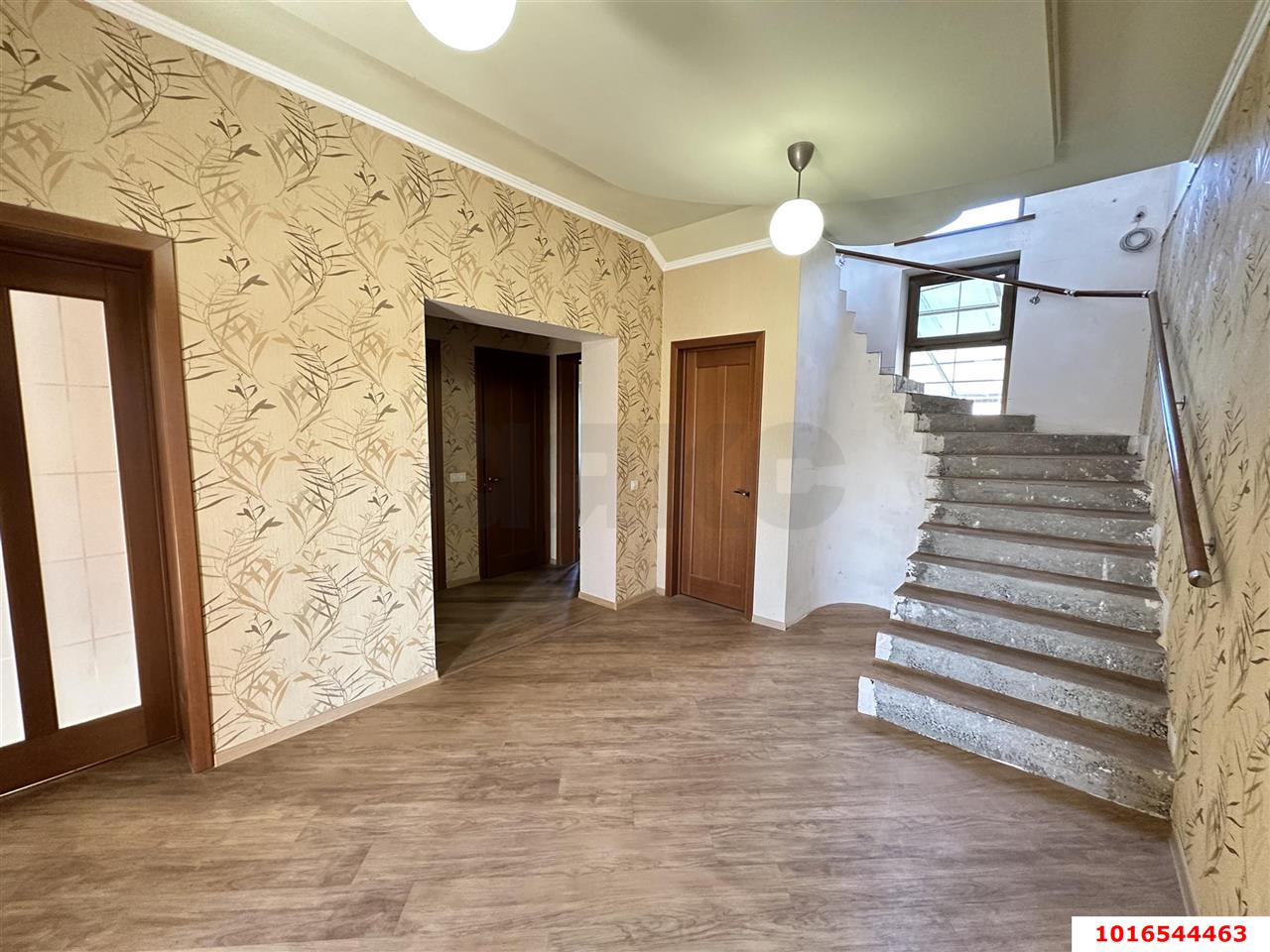 Фото №26: Дом 229&nbsp;м² + 10&nbsp;сот., 2&nbsp;эт. - Краснодар, Прикубанский внутригородской округ, Калинино, мкр. Завод Радиоизмерительных Приборов, ул. имени Атамана Антона Головатого, 2/8