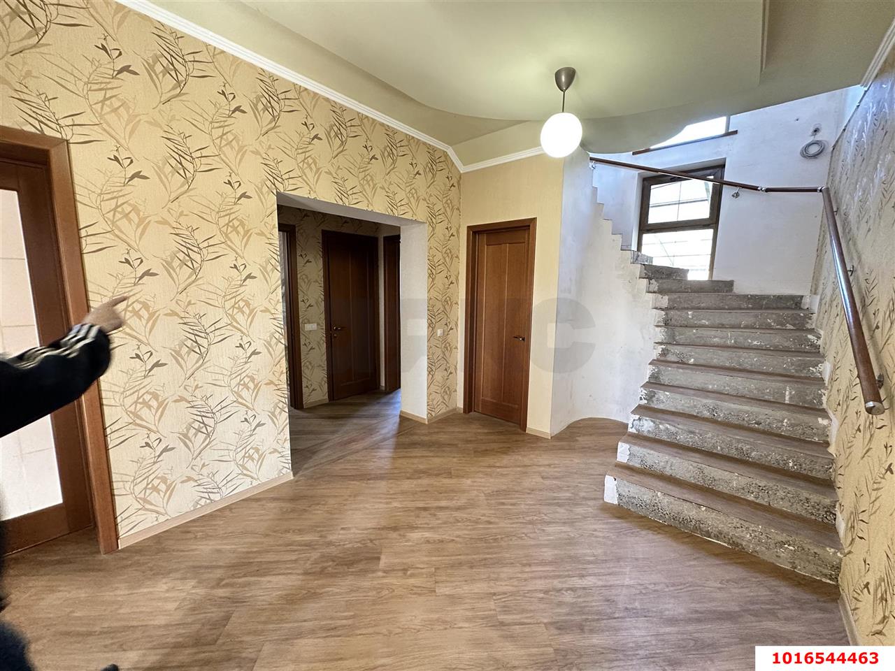 Фото №24: Дом 229&nbsp;м² + 10&nbsp;сот., 2&nbsp;эт. - Краснодар, Прикубанский внутригородской округ, Калинино, мкр. Завод Радиоизмерительных Приборов, ул. имени Атамана Антона Головатого, 2/8