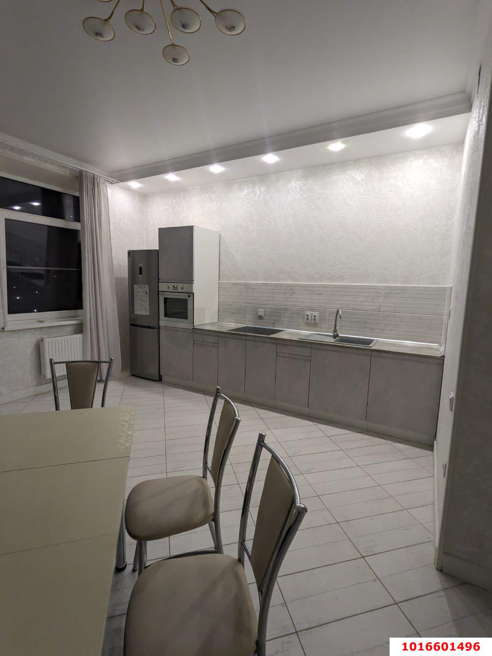 Фото №3: 2-комнатная квартира 75&nbsp;м², 11/24&nbsp;эт. - Краснодар, Центральный внутригородской округ, ЖК Каскад, мкр. Центральный, ул. Леваневского, 187