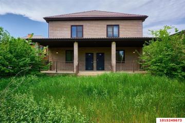 Фото №1: Дом 200 м² + 6 сот., 2 эт. - Краснодар, мкр. СНТ № 1, ул. Абрикосовая, 564