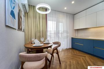 Фото №1: 2-комнатная квартира 52&nbsp;м², 14/25&nbsp;эт. - Краснодар, мкр. ЖК Все Свои Вип, ул. Колхозная, 5/2