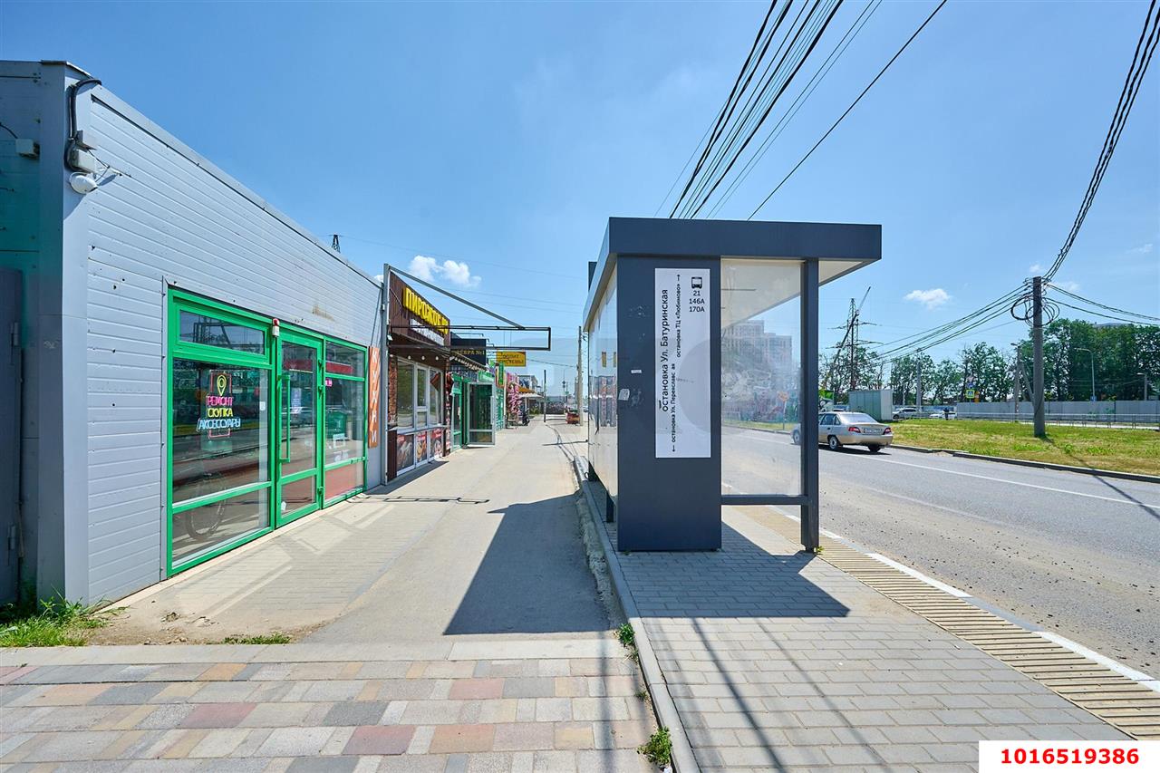 Фото №4: Торговое помещение 400&nbsp;м², 1/1&nbsp;эт. - Краснодар, Прикубанский внутригородской округ, мкр. Россинского, ул. Кирилла Россинского, 45
