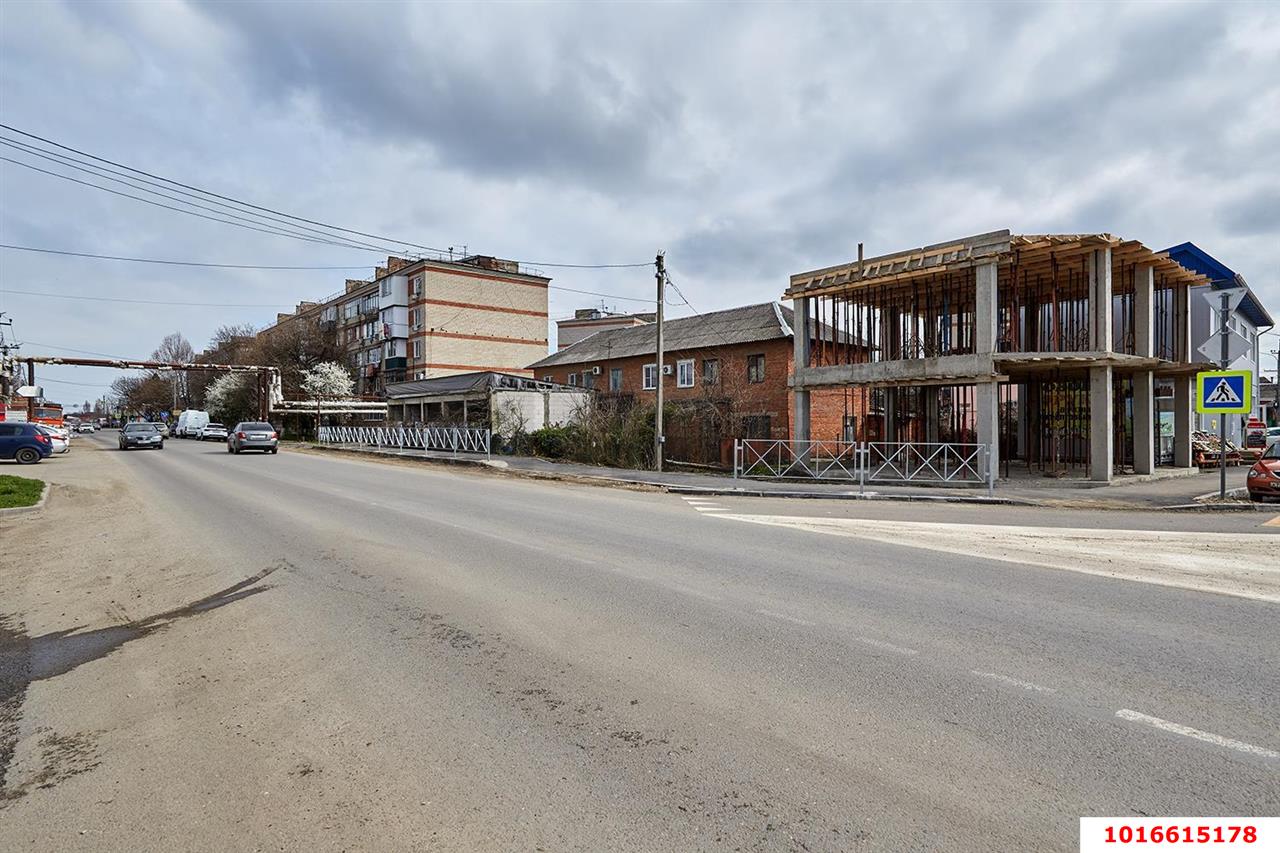 Фото №6: 3-комнатная квартира 75&nbsp;м², 1/2&nbsp;эт. - Яблоновский, ул. Дорожная, 49/7