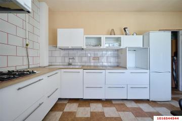 Фото №1: 2-комнатная квартира 74&nbsp;м², 2/7&nbsp;эт. - Краснодар, мкр. Восточно-Кругликовский, ул. Черкасская, 101