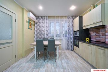 Фото №1: 3-комнатная квартира 75 м², 8/13 эт. - Краснодар, мкр. Светлоград, ул. Красных Партизан, 1/4к1