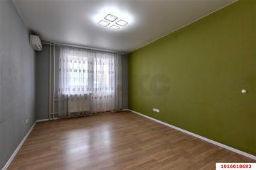 Фото №1: 1-комнатная квартира 44 м², 11/13 эт. - Краснодар, мкр. Центральный, ул. Дмитриевская Дамба, 10