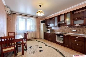 Фото №1: 3-комнатная квартира 121 м², 10/15 эт. - Краснодар, мкр. Кожзавод, ул. Минская, 122/3