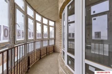 Фото №1: 3-комнатная квартира 78&nbsp;м², 8/21&nbsp;эт. - Краснодар, мкр. ЖК Красная Площадь, ул. Конгрессная, 19/3
