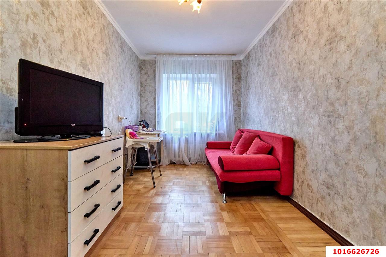 Фото №2: 2-комнатная квартира 45&nbsp;м², 1/5&nbsp;эт. - Краснодар, Прикубанский внутригородской округ, мкр. Фестивальный, ул. Герцена, 172