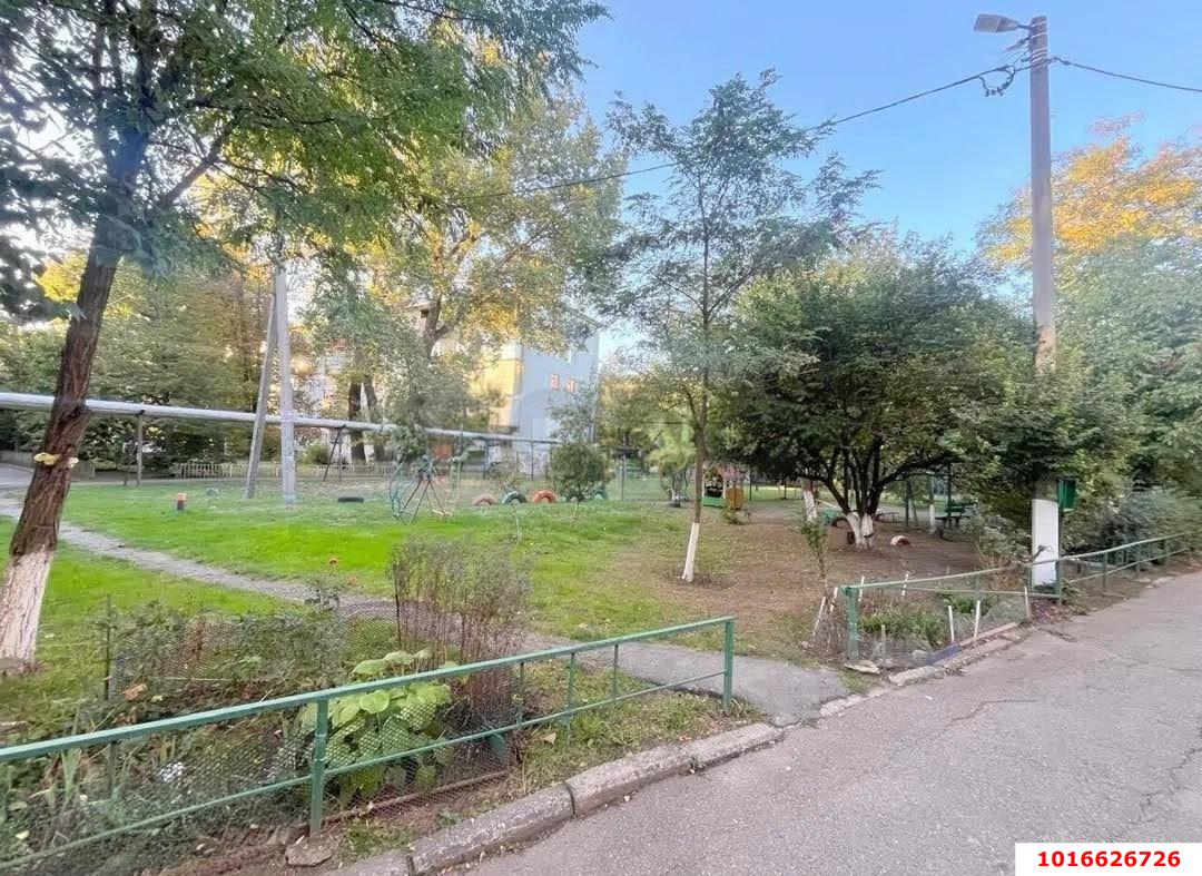Фото №10: 2-комнатная квартира 45&nbsp;м², 1/5&nbsp;эт. - Краснодар, Прикубанский внутригородской округ, мкр. Фестивальный, ул. Герцена, 172