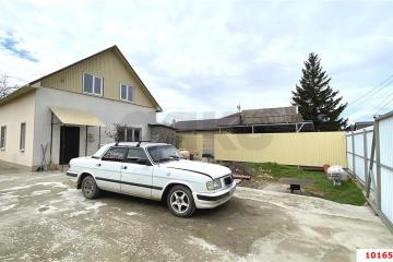 Фото №1: Дом 114 м² + 3.2 сот., 2 эт. - Калинина, мкр. Прикубанский внутригородской округ, пр-д 5-й Сиреневый