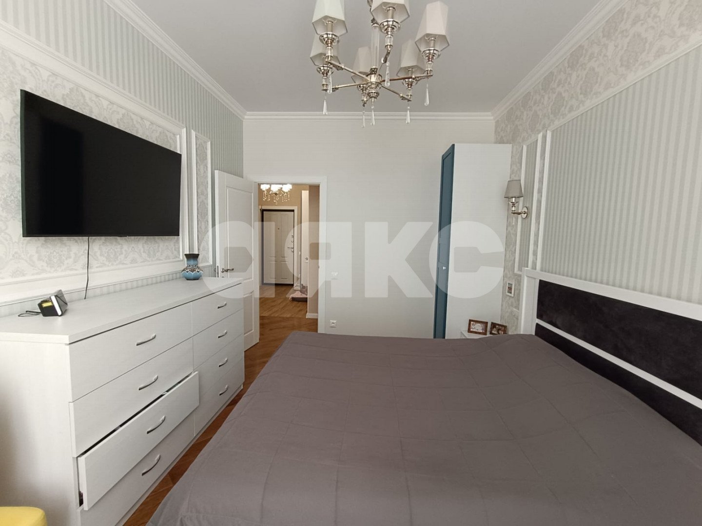 Фото №10: 2-комнатная квартира 74&nbsp;м², 2/7&nbsp;эт. - Геленджик, мкр. жилой комплекс Лазурный-2, ул. Верхняя, 4к1