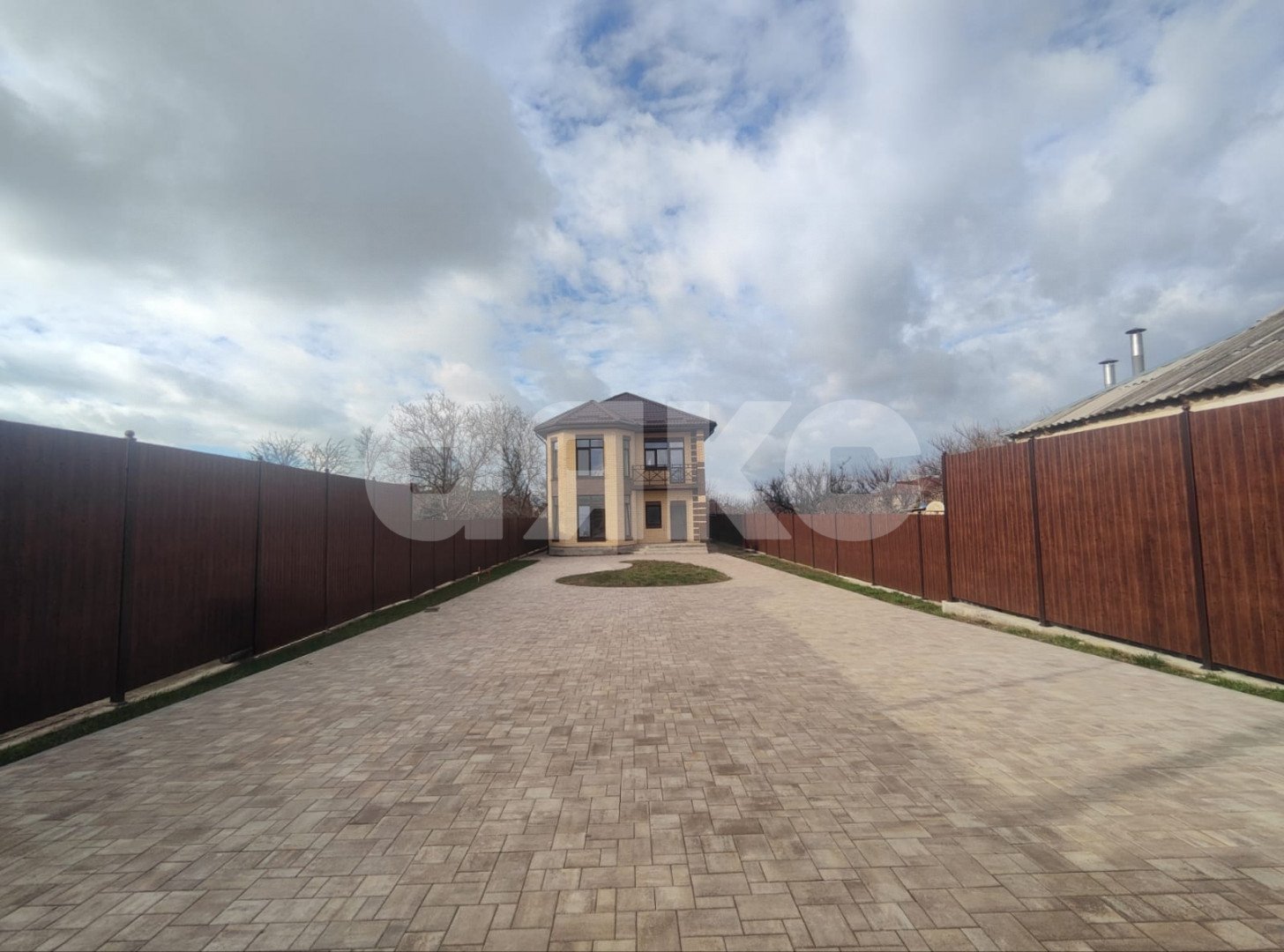 Фото №8: Дом 200&nbsp;м² + 7&nbsp;сот., 2&nbsp;эт. - Супсех, ул. Северная, 17