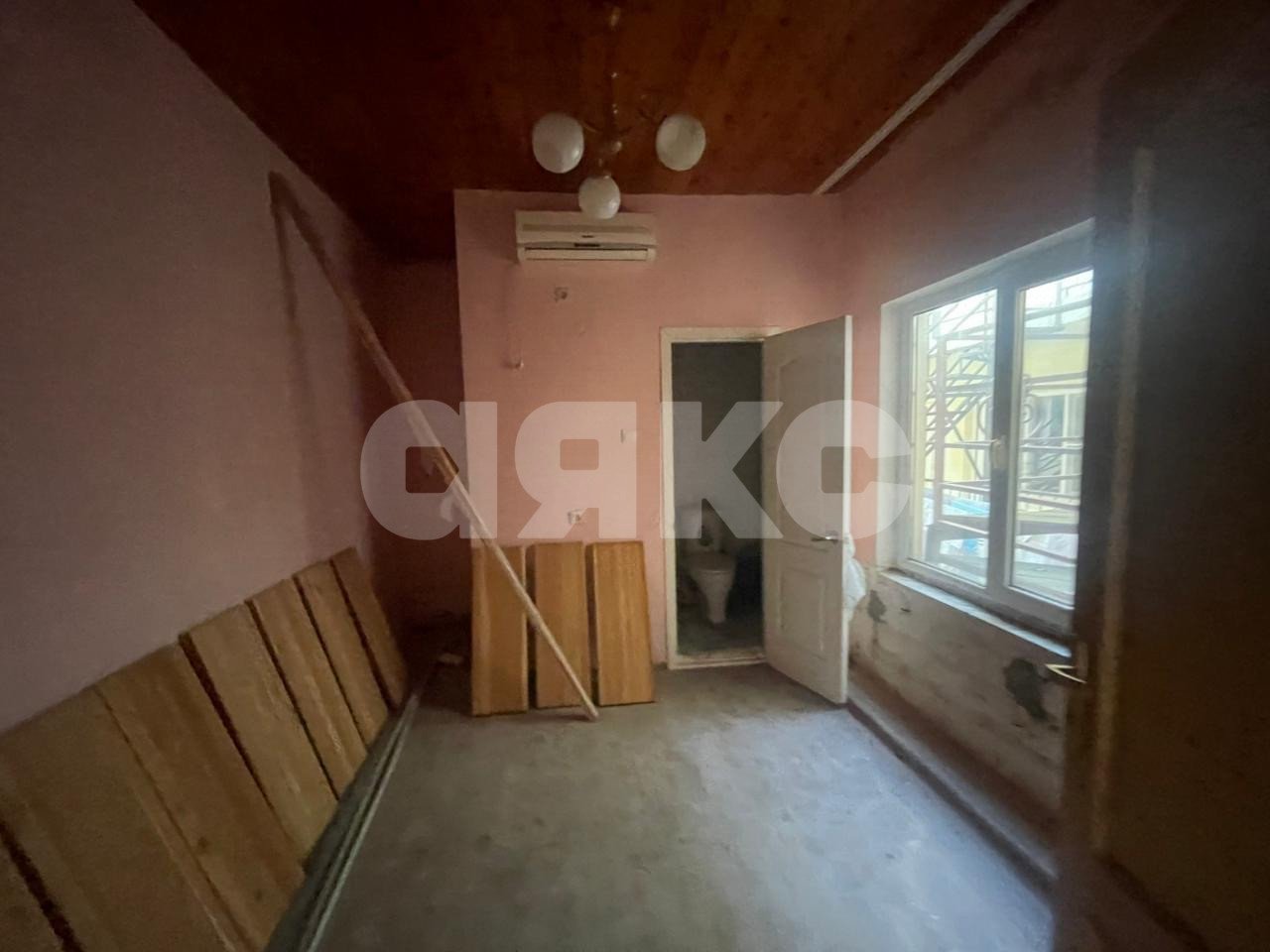Фото №11: 5+-комнатная квартира 85&nbsp;м², 1/2&nbsp;эт. - Анапа, ул. Красноармейская, 29