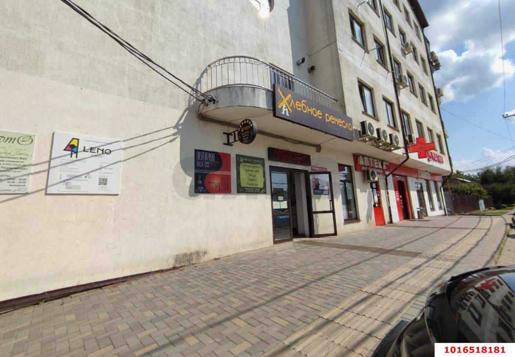 Фото №3: Торговое помещение 1159&nbsp;м², 1/3&nbsp;эт. - Краснодар, Прикубанский внутригородской округ, мкр. Сады Калинина, ул. Средняя, 81/3