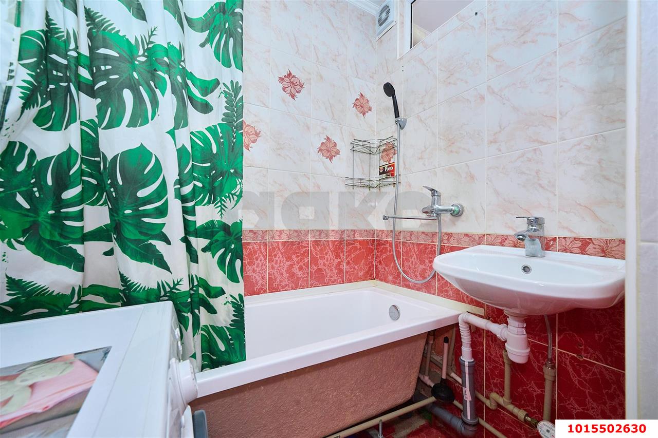 Фото №12: 2-комнатная квартира 46&nbsp;м², 3/9&nbsp;эт. - Краснодар, Карасунский внутригородской округ, мкр. Черёмушки, ул. Селезнёва, 76