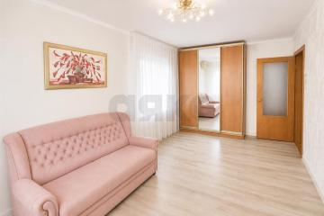 Фото №1: 3-комнатная квартира 60 м², 2/5 эт. - Краснодар, мкр. Центральный, ул. Заводская, 7/2