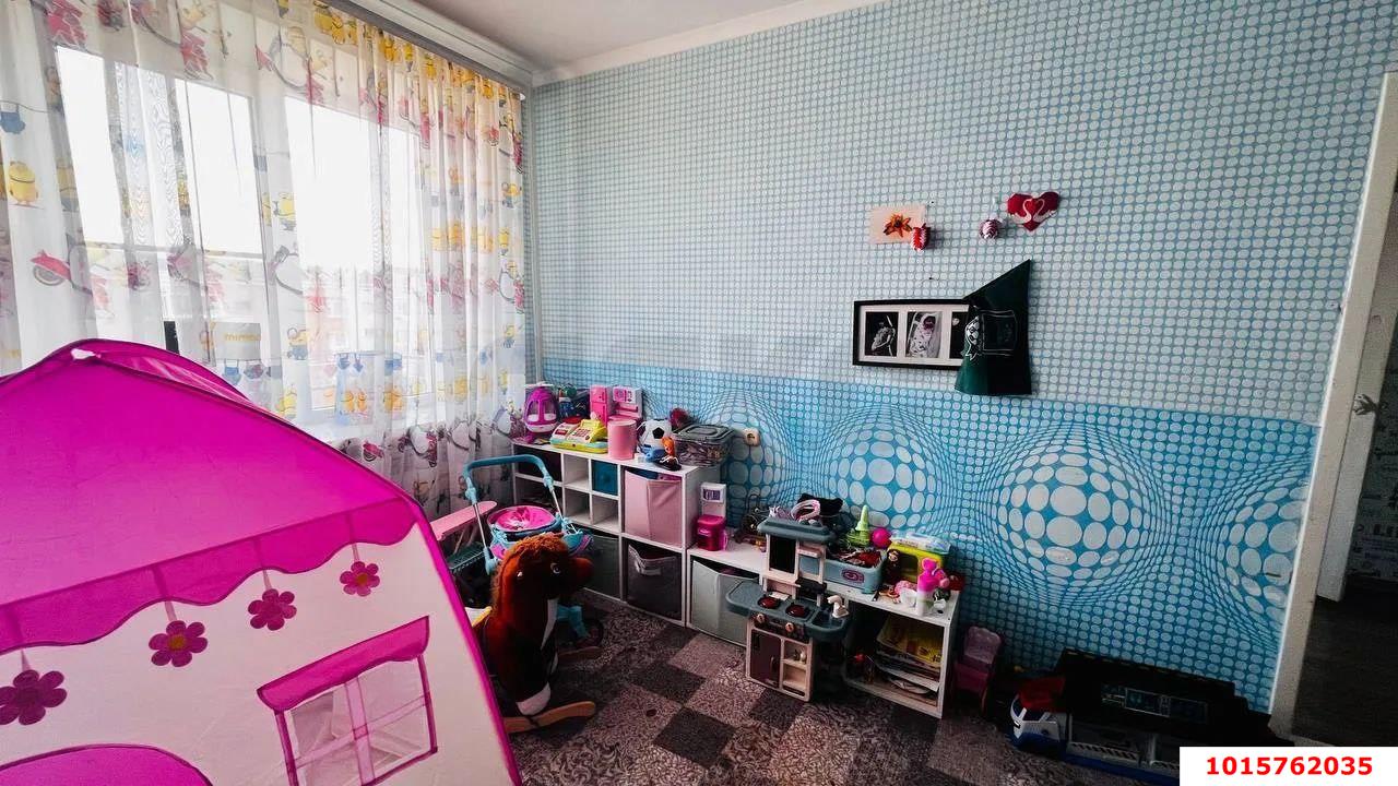 Фото №4: 4-комнатная квартира 98&nbsp;м², 5/5&nbsp;эт. - Динская, ул. Красноармейская, 52А