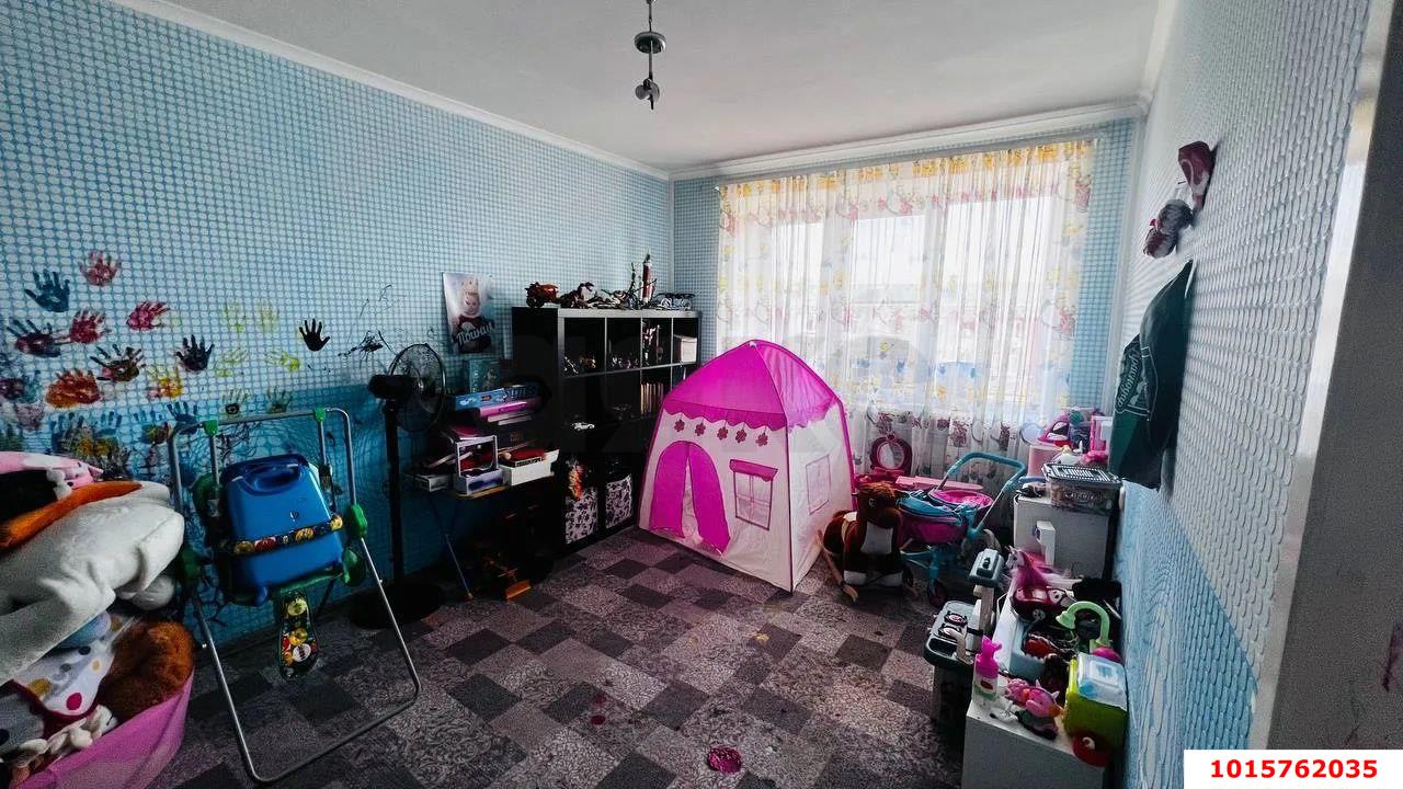 Фото №5: 4-комнатная квартира 98&nbsp;м², 5/5&nbsp;эт. - Динская, ул. Красноармейская, 52А