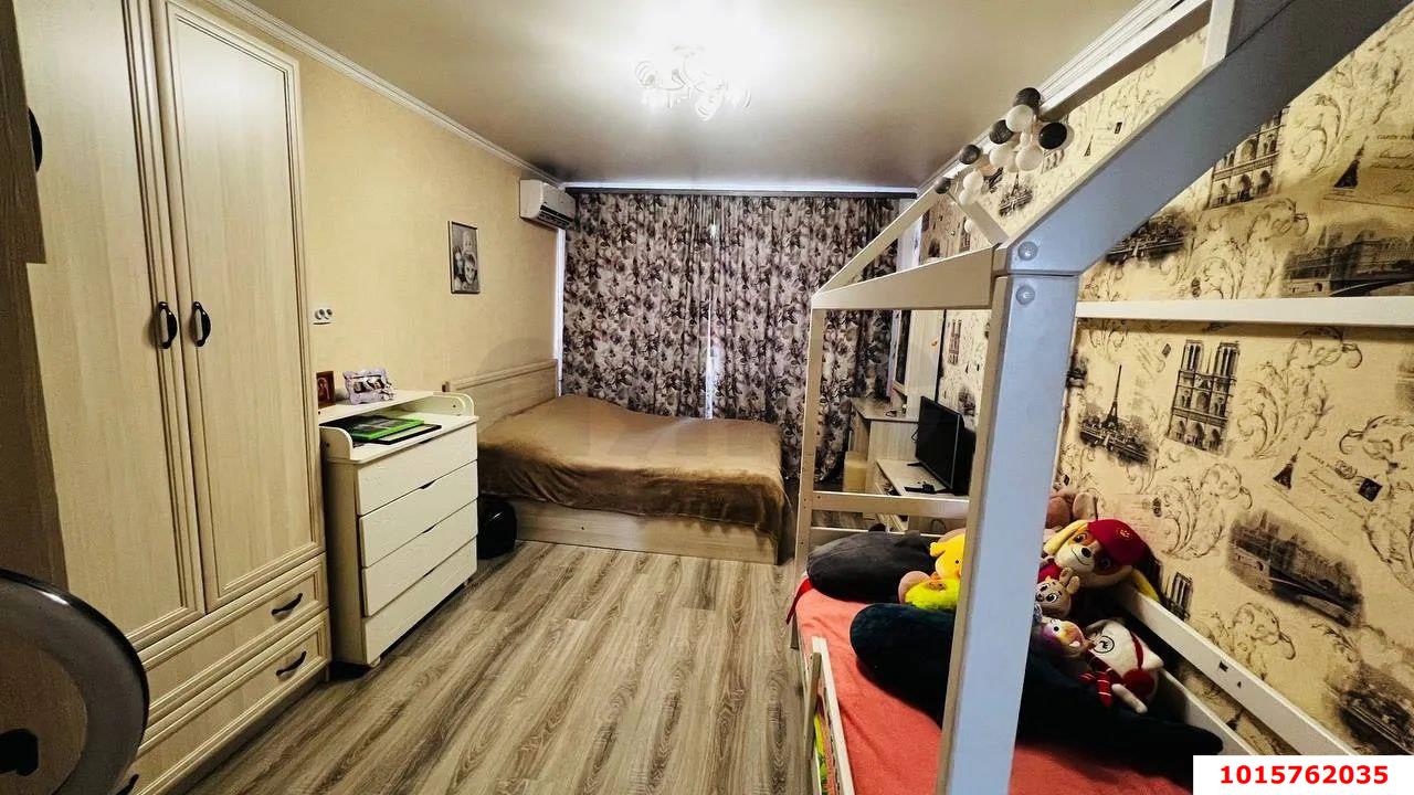 Фото №10: 4-комнатная квартира 98&nbsp;м², 5/5&nbsp;эт. - Динская, ул. Красноармейская, 52А