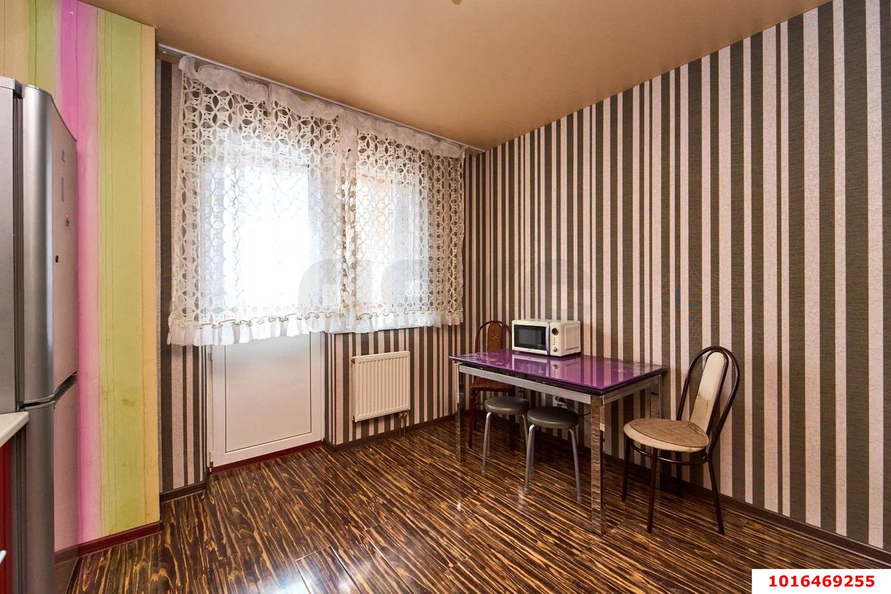Фото №3: 1-комнатная квартира 51&nbsp;м², 18/24&nbsp;эт. - Краснодар, Прикубанский внутригородской округ, 40 лет Победы, мкр. жилой комплекс Достоевский, ул. Достоевского, 84