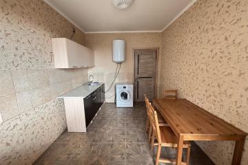 Фото №1: 2-комнатная квартира 51 м², 3/6 эт. - Краснодар, мкр. Завод Радиоизмерительных Приборов, ул. Кадетская, 5