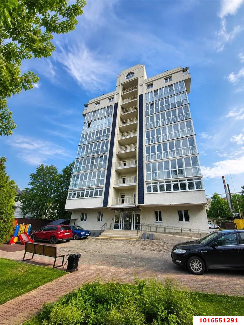 Фото №1: 1-комнатная квартира 37&nbsp;м², 6/9&nbsp;эт. - Краснодар, Центральный внутригородской округ, мкр. Центральный, ул. Ленина, 90/1