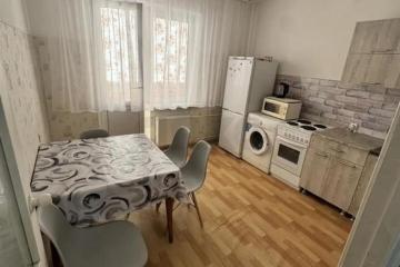 Фото №1: 2-комнатная квартира 54 м², 2/16 эт. - Краснодар, ж/м Пашковский, ул. Фадеева, 429