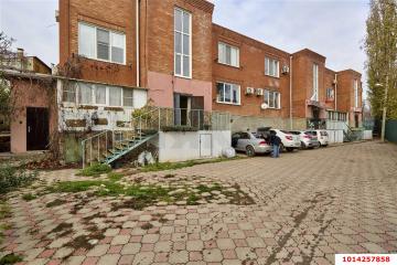Фото №1: Коммерция 55&nbsp;м², 3&nbsp;эт. - Краснодар, мкр. Дубинка, пер. Безназванный, 4