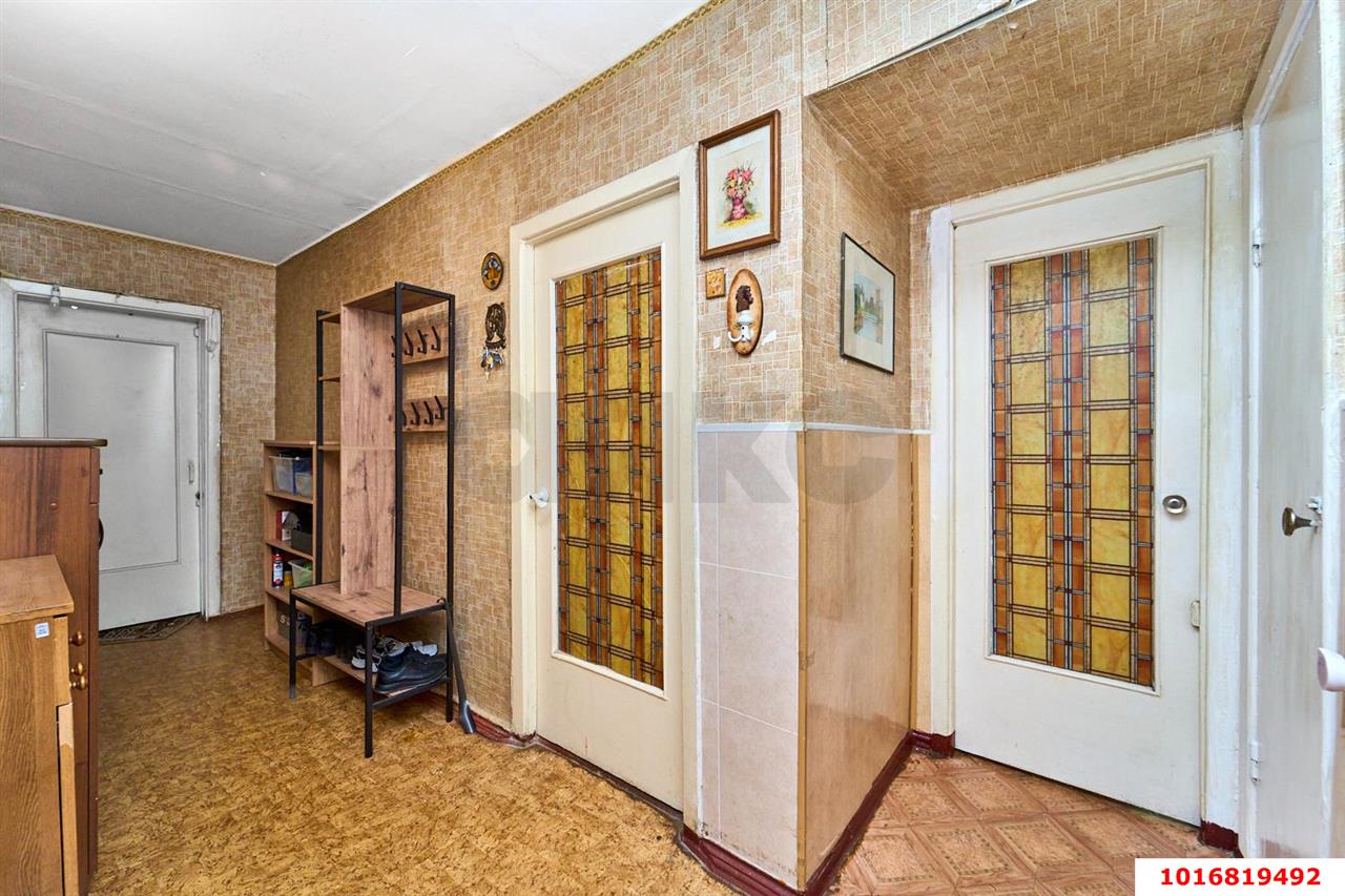 Фото №6: 4-комнатная квартира 86&nbsp;м², 3/5&nbsp;эт. - Краснодар, Карасунский внутригородской округ, мкр. Черёмушки, ул. Ставропольская, 175