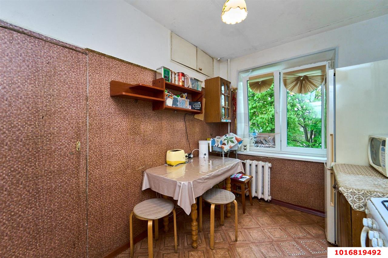 Фото №5: 4-комнатная квартира 86&nbsp;м², 3/5&nbsp;эт. - Краснодар, Карасунский внутригородской округ, мкр. Черёмушки, ул. Ставропольская, 175