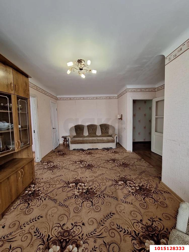 Фото №4: 2-комнатная квартира 49&nbsp;м², 3/5&nbsp;эт. - Краснодар, Центральный внутригородской округ, Покровка, мкр. Центральный, ул. Щорса, 49