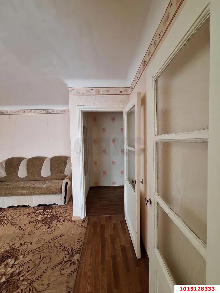 Фото №6: 2-комнатная квартира 49&nbsp;м², 3/5&nbsp;эт. - Краснодар, Центральный внутригородской округ, Покровка, мкр. Центральный, ул. Щорса, 49