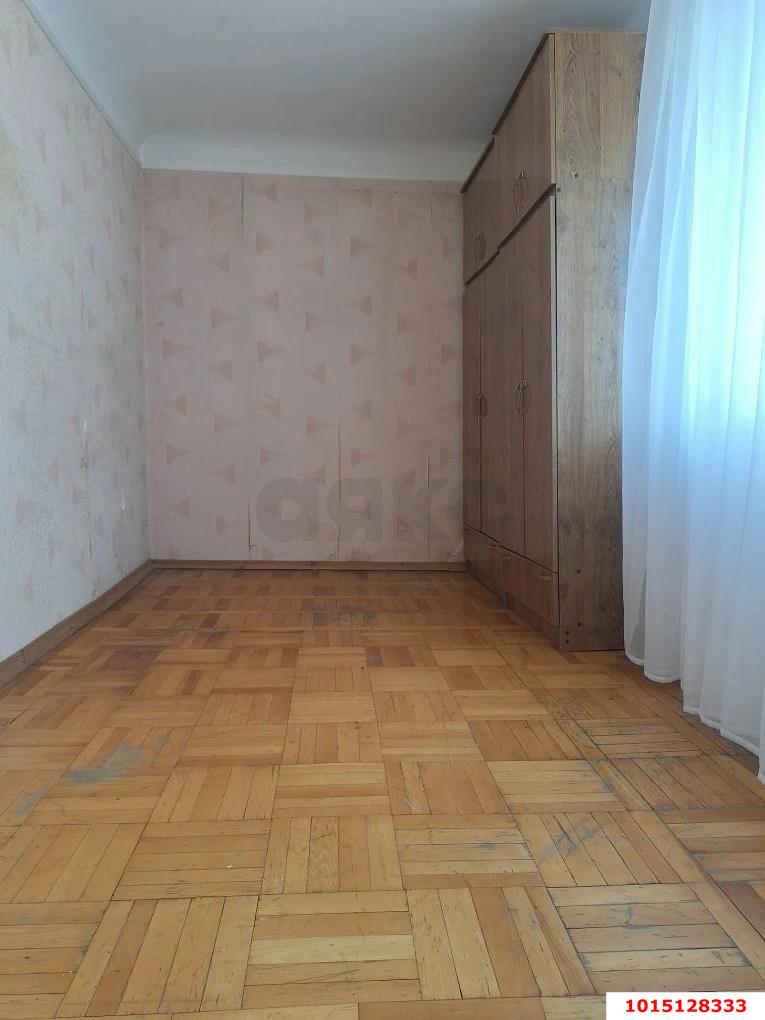 Фото №9: 2-комнатная квартира 49&nbsp;м², 3/5&nbsp;эт. - Краснодар, Центральный внутригородской округ, Покровка, мкр. Центральный, ул. Щорса, 49