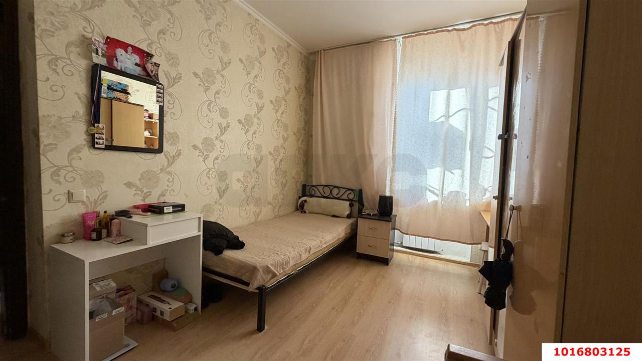 Фото №10: 2-комнатная квартира 54&nbsp;м², 2/4&nbsp;эт. - Краснодар, Центральный внутригородской округ, мкр. Центральный, ул. Мира, 49