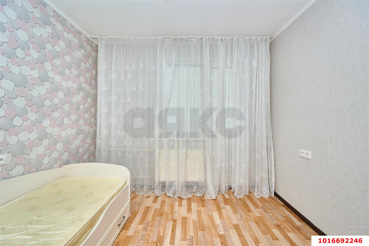 Фото №10: 2-комнатная квартира 60&nbsp;м², 2/16&nbsp;эт. - Краснодар, Карасунский внутригородской округ, ж/м Пашковский, ул. Фадеева, 425/1
