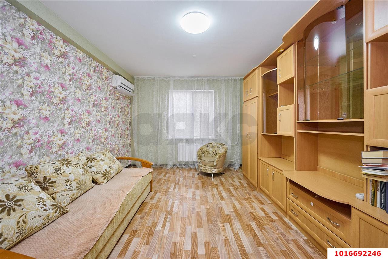 Фото №6: 2-комнатная квартира 60&nbsp;м², 2/16&nbsp;эт. - Краснодар, Карасунский внутригородской округ, ж/м Пашковский, ул. Фадеева, 425/1