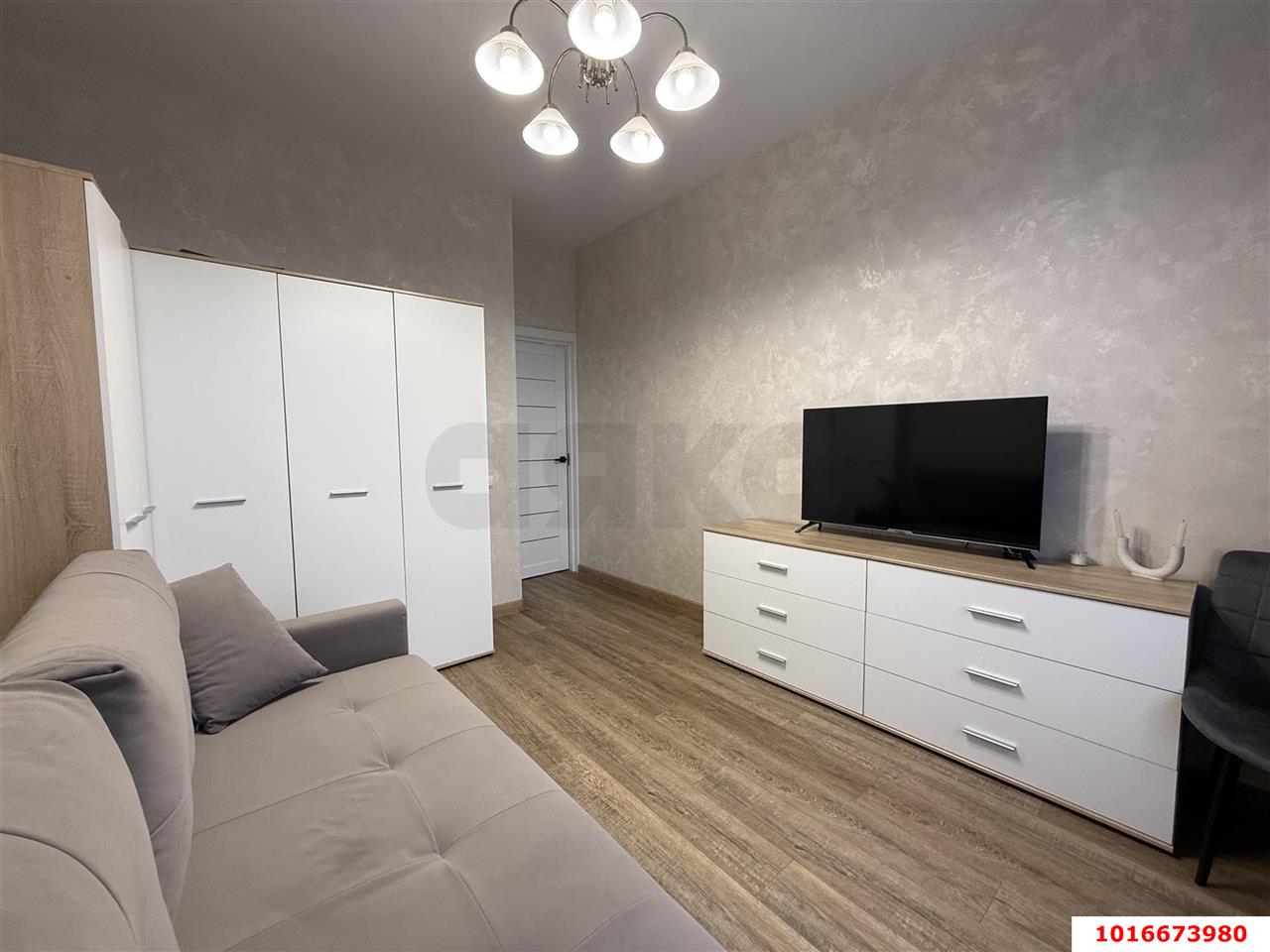 Фото №4: 1-комнатная квартира 32&nbsp;м², 8/24&nbsp;эт. - Краснодар, Центральный внутригородской округ, Черёмушки, мкр. ЖК Фонтаны, ул. Воронежская, 47/14